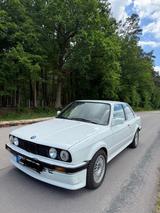 BMW 325 - gebrauchte BMW 325 aus dem Jahr 1988