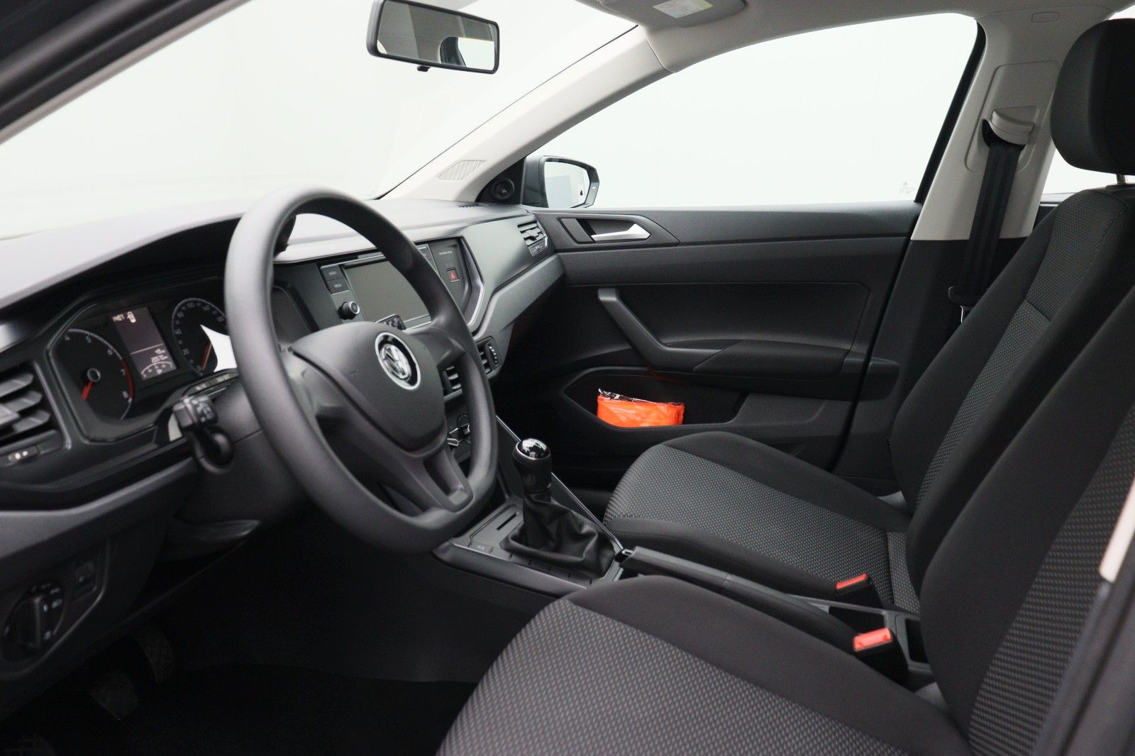 Fahrzeugabbildung Volkswagen Polo VI 1.0 Trendline