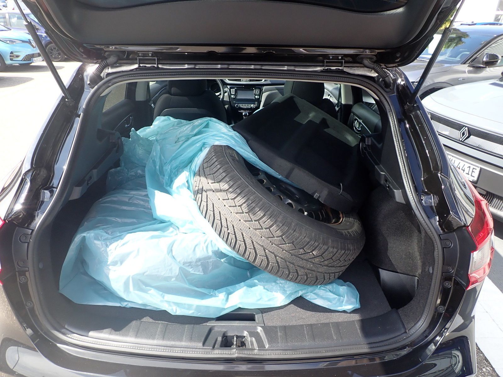 Fahrzeugabbildung Nissan Qashqai N-Connecta 1.6 DIG-T