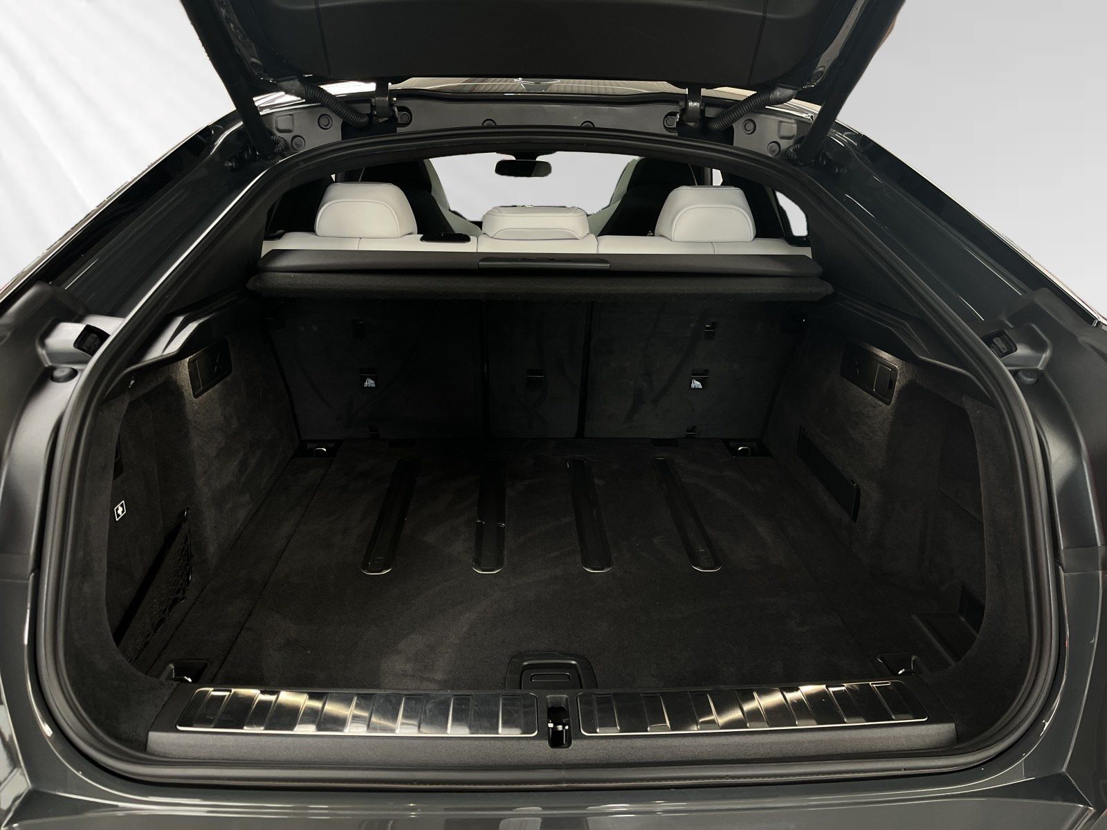 BMW X6 M - Bild 15