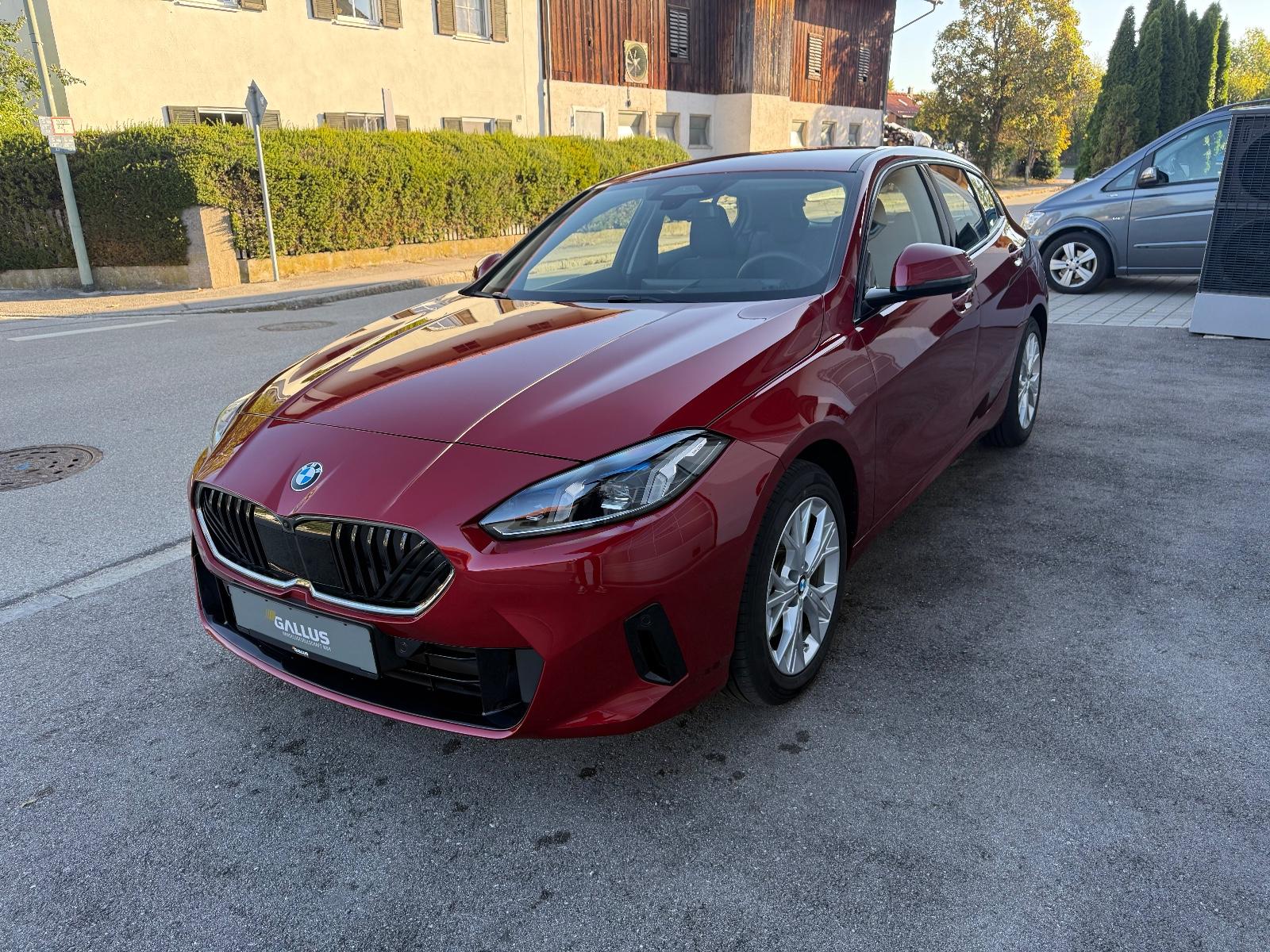BMW 120i Steptronic*LED*DAB*360°KAMERA*INKL WR*