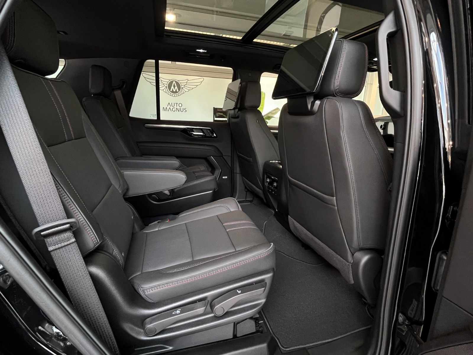 Fahrzeugabbildung Chevrolet Tahoe RST 6.2 V8 LPG