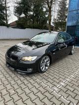 BMW Bmw e 92 330i - BMW 330 aus 2007: 330i