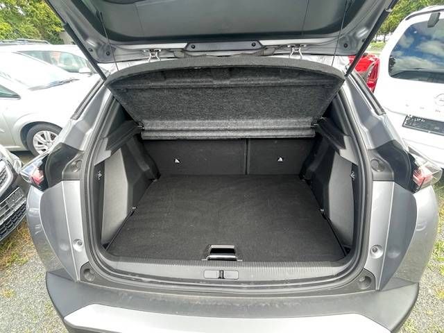 Fahrzeugabbildung Peugeot Peugoet 2008 Allure Pure Tech 130 AT