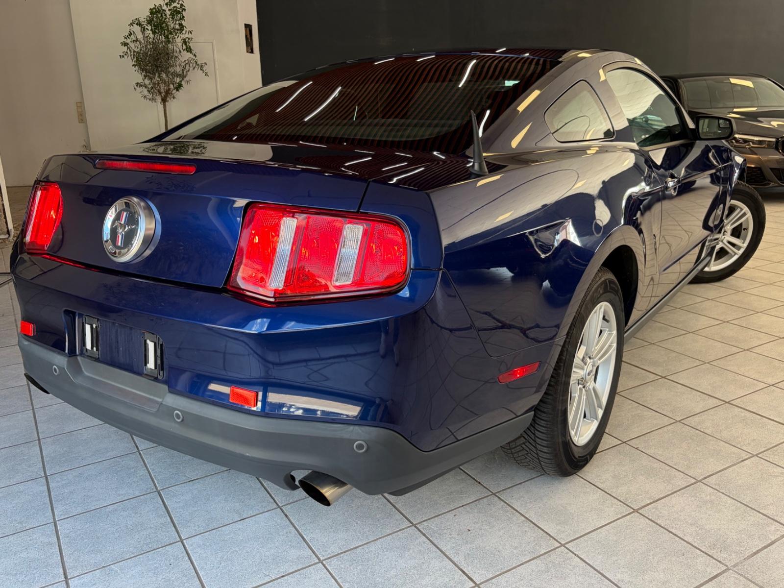 Ford Mustang 3.7 V6 305ch BVM - 2 ème main - Carnet entretien - CT récent - Régulateur
