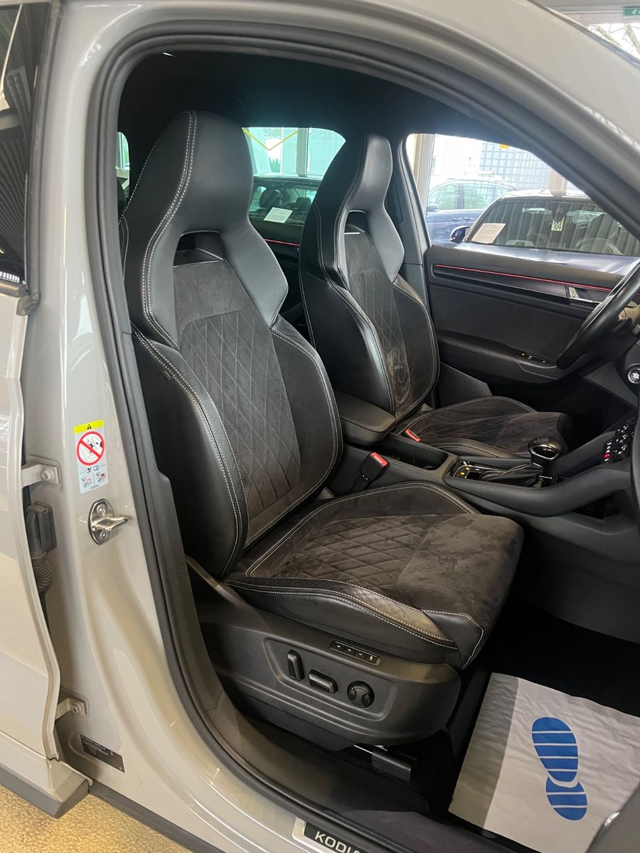 Fahrzeugabbildung SKODA Skoda Kodiaq * SPORTLINE * 4x4* RS SITZE *