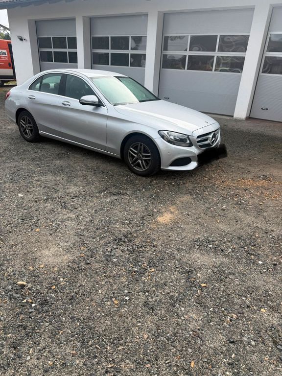 Image of Mercedes-Benz C 200