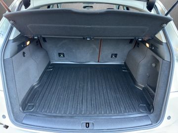 Audi Q5 2.0 TDI  Quattro Automatik+Leder+AHK, Bild 15