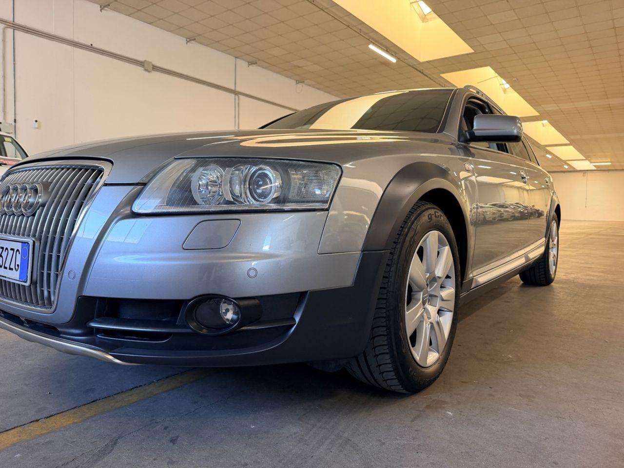 Audi A6 Allroad 3.0 V6 233ch - Sièges cuir chauffants - Carnet entretien - Non fumeur - Bluetooth