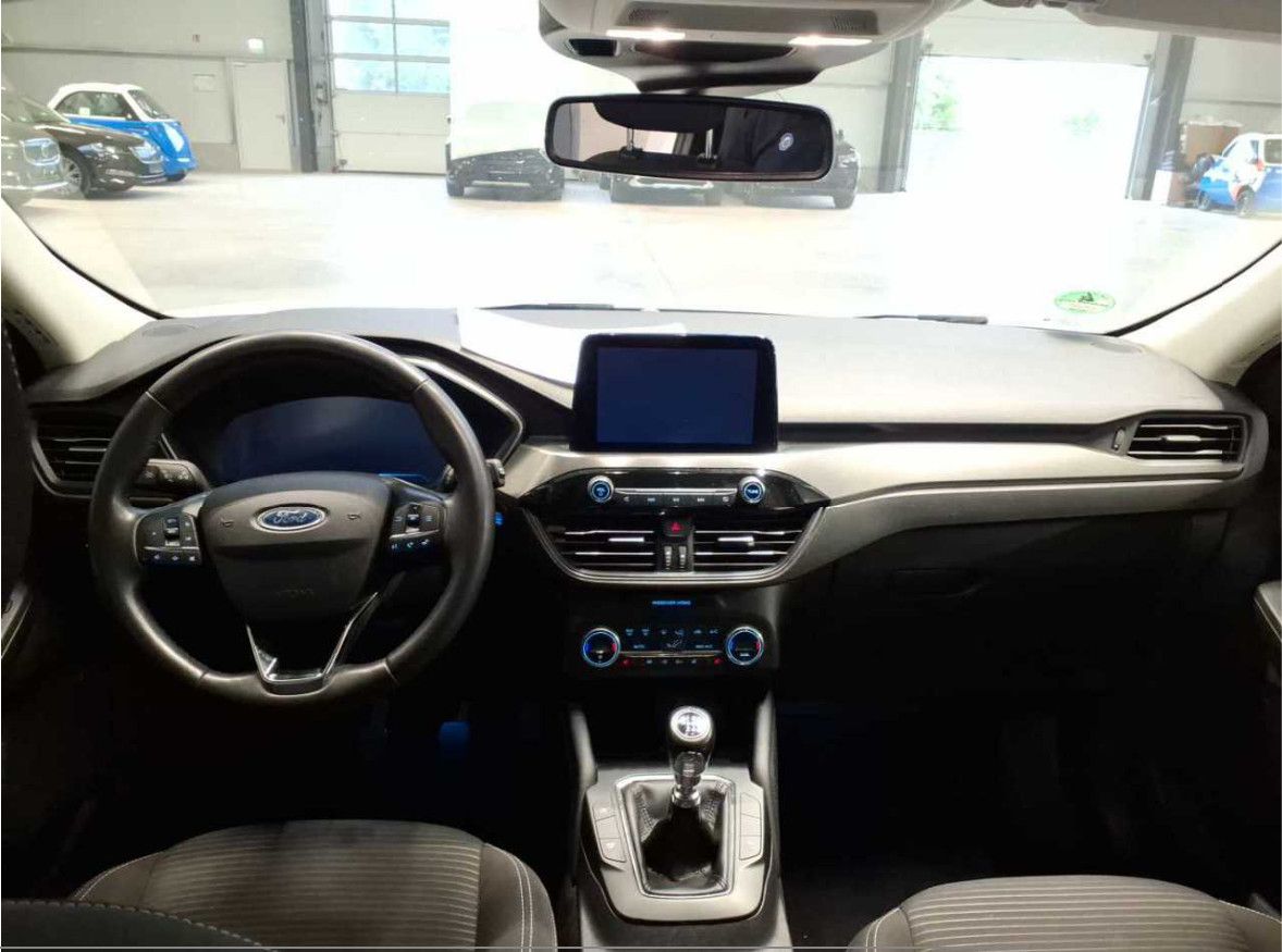 Fahrzeugabbildung Ford Kuga 2.0d Titanium LED/NAVI/VIRTU/SHZ/DAB/RFK