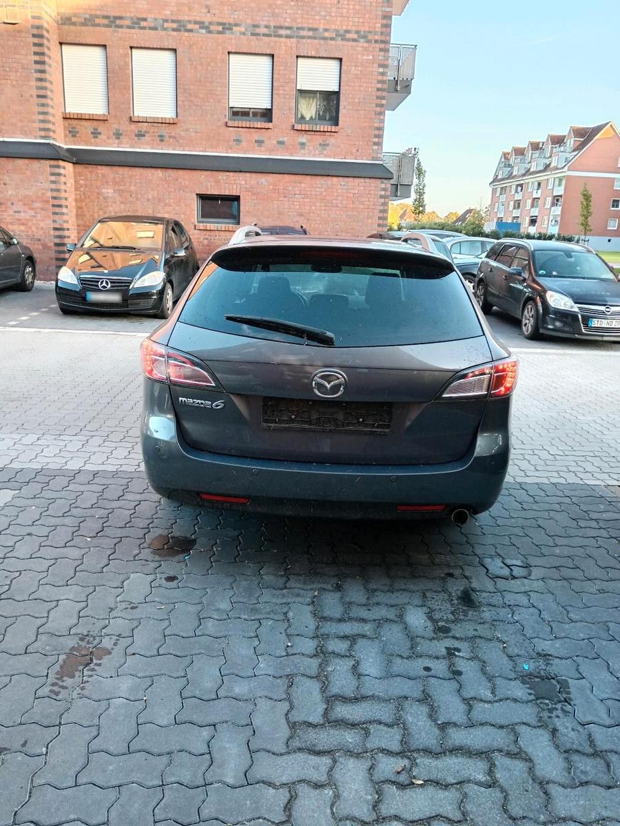 Mazda 2 2009 — rear view