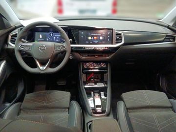Fotografie des Opel Grandland (X) Grandland 1.2 DI Automatik Ultimate
