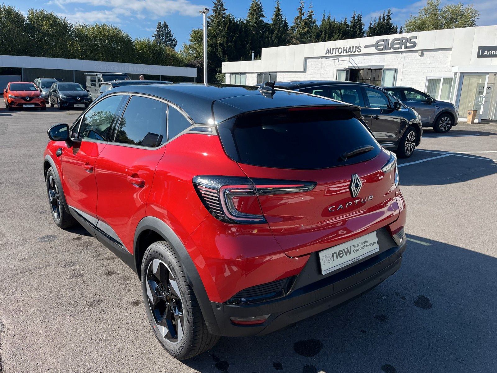 Fahrzeugabbildung Renault Captur II Techno