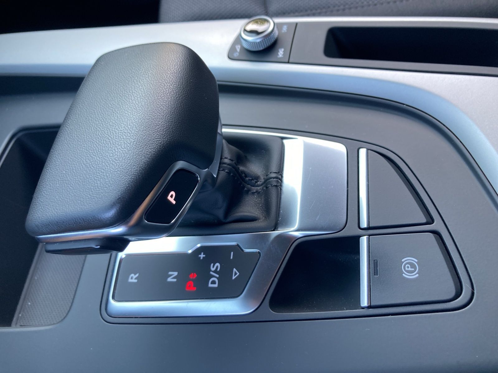 Audi A4 - Bild 12