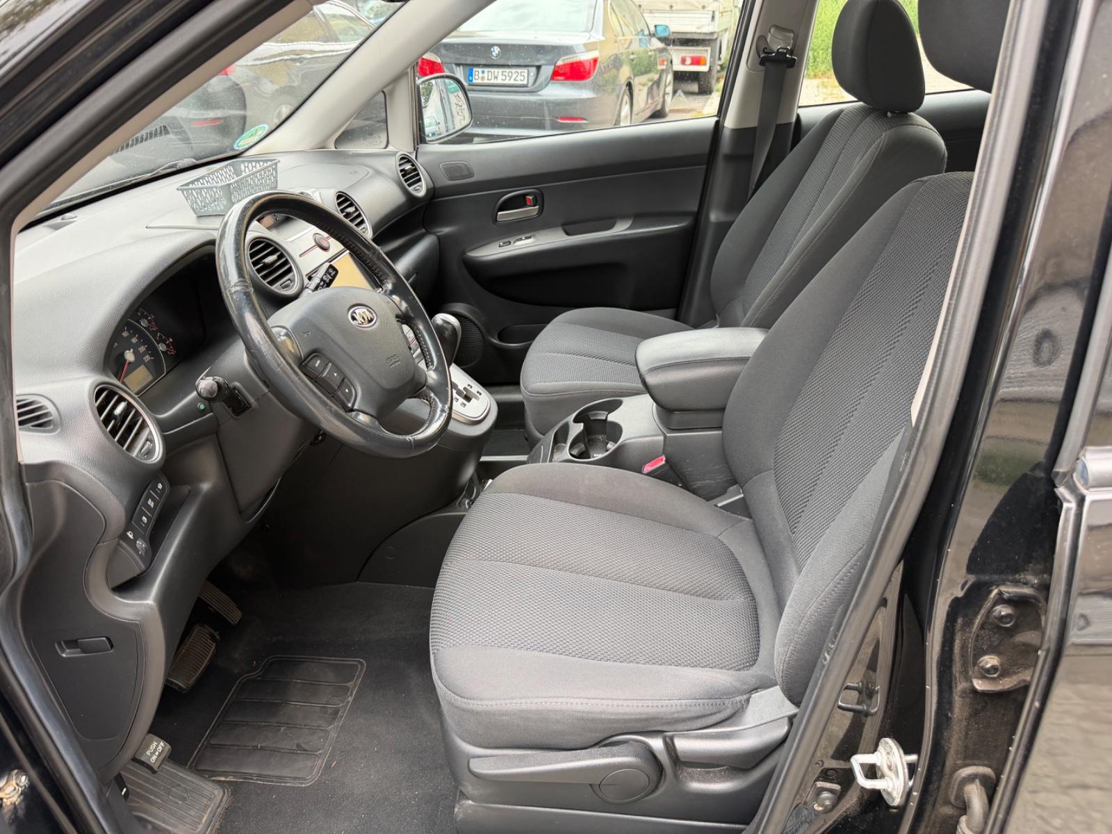 Kia Carens 2009 — photo 12
