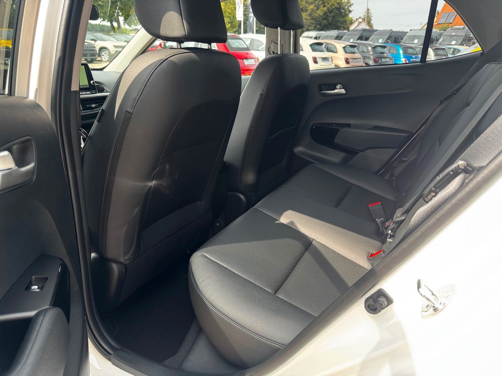 Fahrzeugabbildung Kia PICANTO PE2 1.0 AMT GT-LINE NAVI KAMERA LED