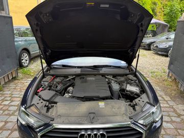 Audi A6 - 12