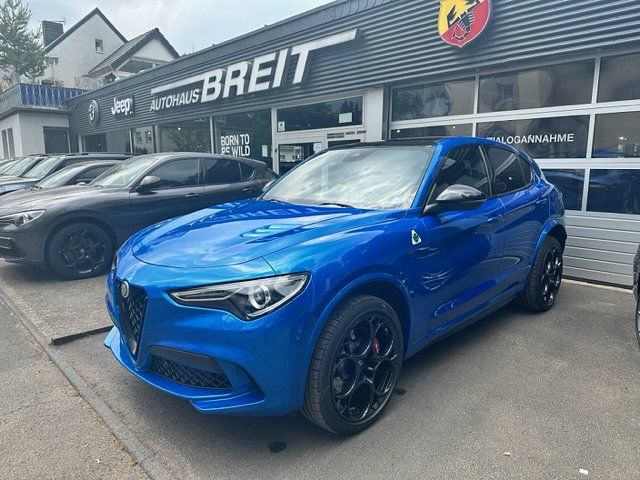 Alfa Romeo Stelvio Quadrifoglio 2.9 V6 Bi-Turbo Q4