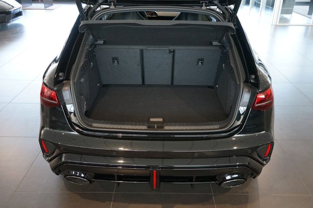 Audi RS3 Sportback | Schalensitze | Carbon | Keramik