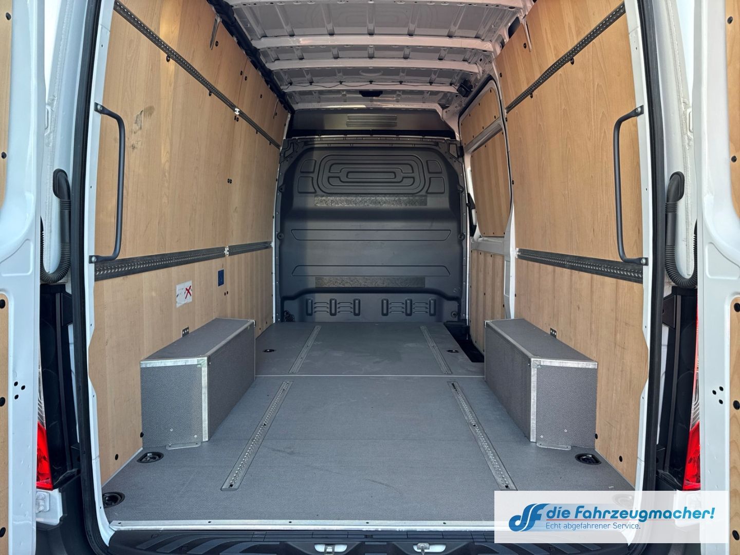Fahrzeugabbildung Mercedes-Benz Sprinter III Kasten RWD AWD 317 CDI L2 Navi 360
