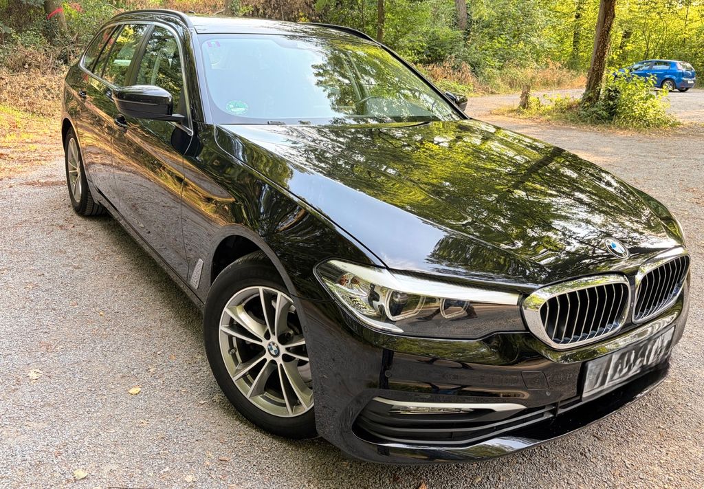 Image of BMW 520