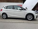 BMW 220 Active Tourer 220i A Kamera Leder Garantie - weiße BMW 220 Active Tourer