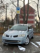 Renault Megane 2 Kombi grandtour 1.9 dci 9... - Renault Megane mit Diesel-Antrieb: Kombi, 1.9
