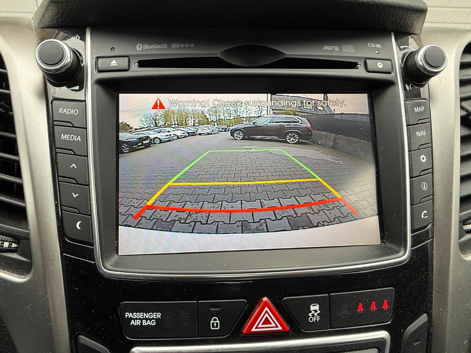 Hyundai i30 blue Trend/KAMERA/NAVI/SITZHEIZUNG