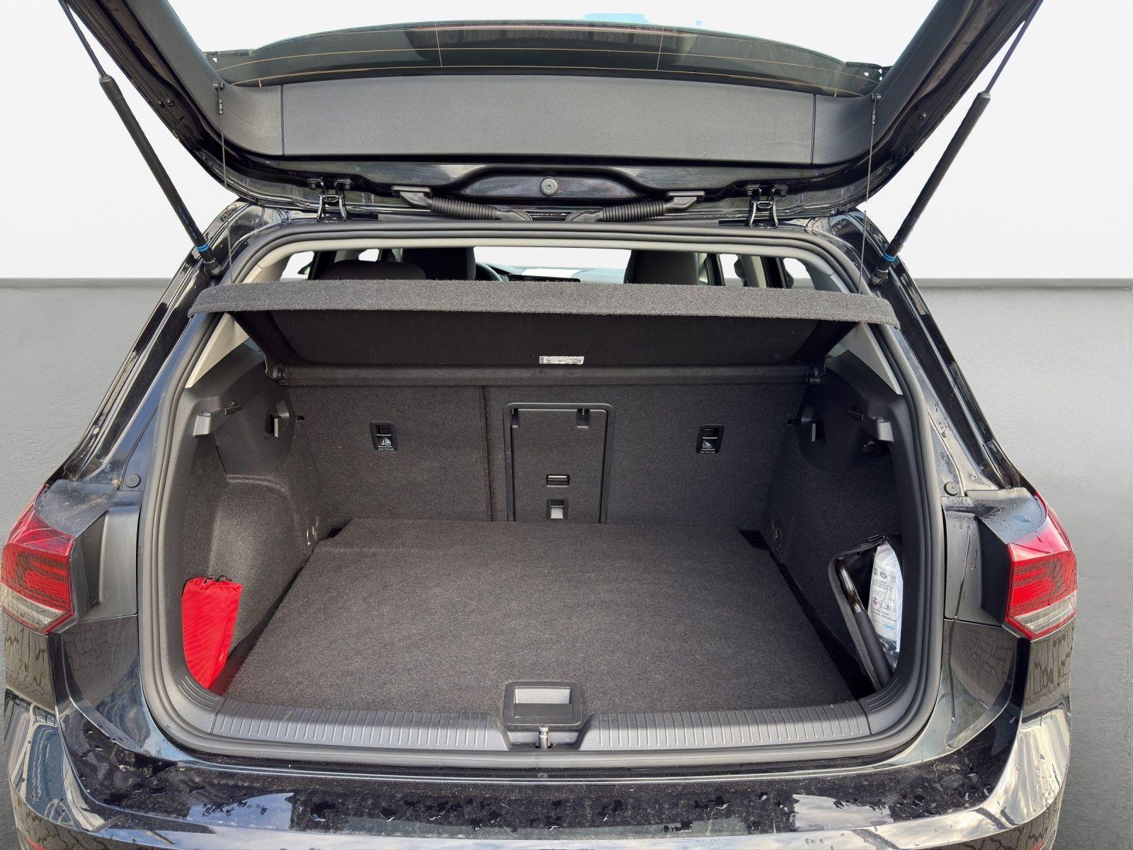 Volkswagen Golf VIII 1.0 TSI Active *Virtual*Navi*LED*PDC*A, миниатюра 12