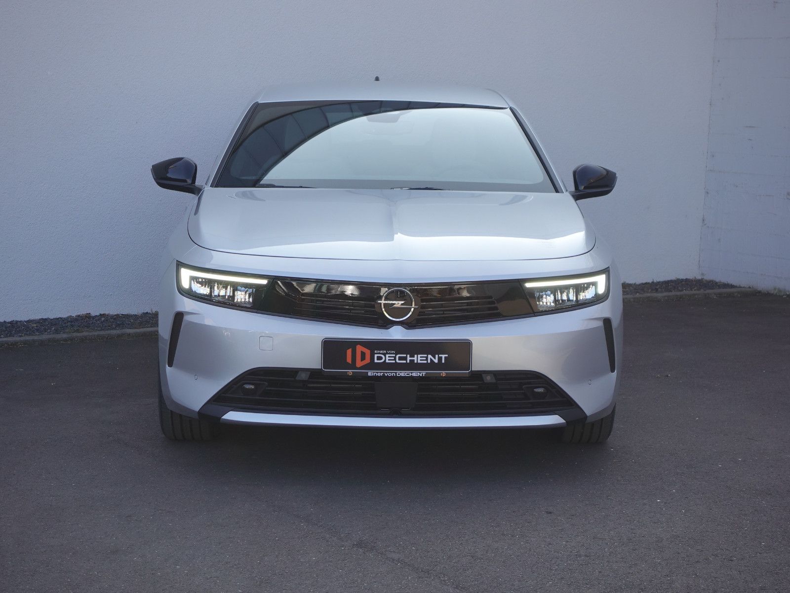 Fahrzeugabbildung Opel Astra Edition 1.2Turbo  Navi,Kamera,Sitzh.,LED