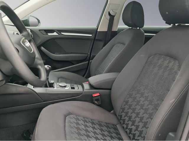 A3 Sportback 1.2 TFSI Attraction