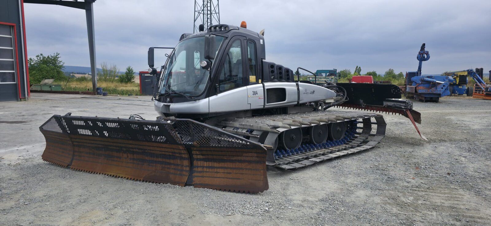Fahrzeugabbildung Andere Prinoth Leitwolf-W Pistenbully Schneepiste