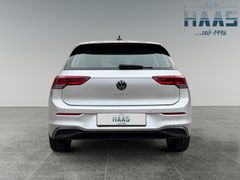 Fahrzeugabbildung Volkswagen Golf VIII Lim. Life Navi Massage Sitzh ACC Lane