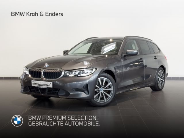 BMW 320 e Touring Advantage+Panorama+ACC+LED+Navi