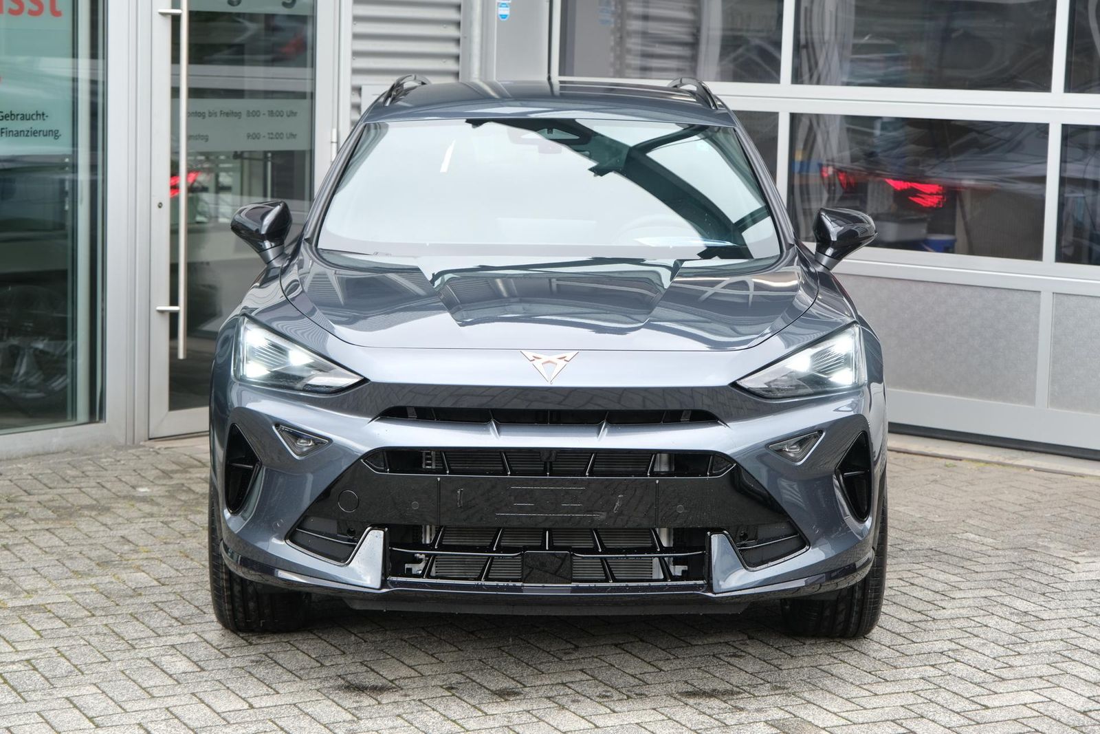 Cupra Formentor 1.5 eTSI DSG AHK Edge Paket LED ele... imagem 3