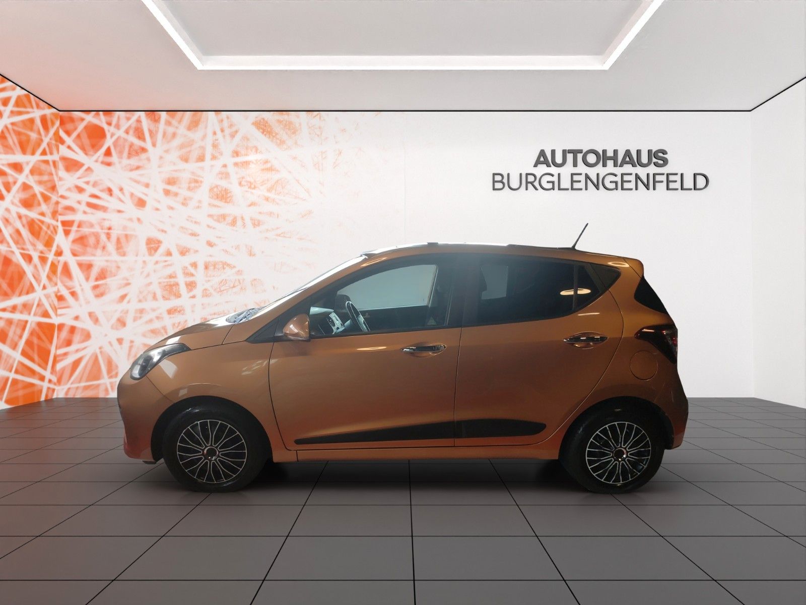 Fahrzeugabbildung Hyundai i10 Style ! PDC ! beh. LR ! Schiebedach ! VOLL !