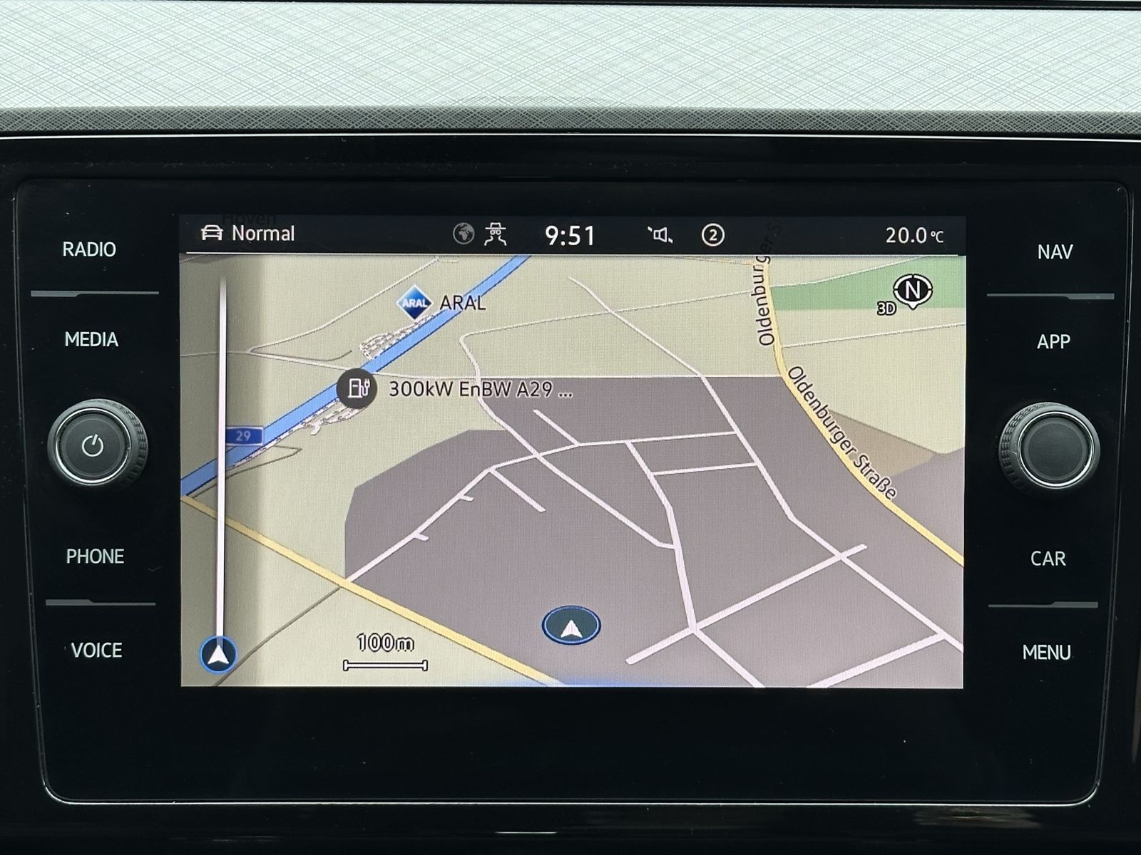 Fahrzeugabbildung Volkswagen Passat Variant 2.0 TDI DSG Business NAV+LED+ACC
