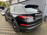 Skoda Kodiaq Style 4x4 Digi.T Navi Leder Matrix AHK - Skoda Kodiaq in Duisburg