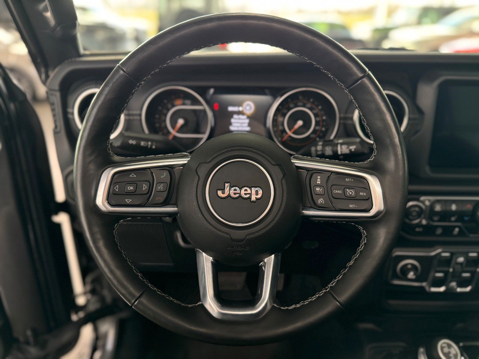 Fahrzeugabbildung Jeep Wrangler Unlimited 2.0 T-GDI Sahara "Di.-Sperre"