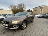 Volvo XC70 Summum AWD 2.4 D5/S-Heft/S-Dach/Luftfahrwer - Volvo XC70 aus 2009