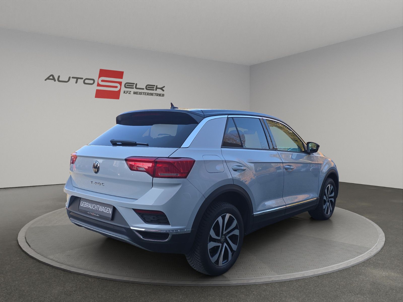 Fahrzeugabbildung Volkswagen T-Roc Active+NAVI+TEMPOMAT+KAMERA+PDC