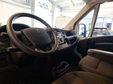 Peugeot Boxer HDi 330 L2H2 S&S