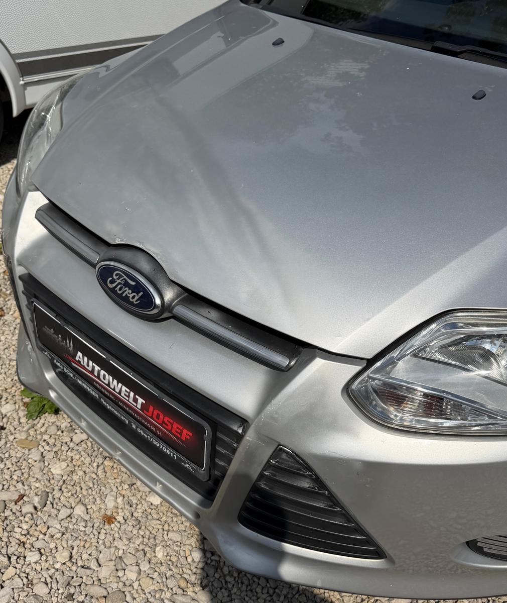 Ford Focus 2012 — photo 7