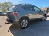 Nissan Qashqai 360 - Nissan aus 2013