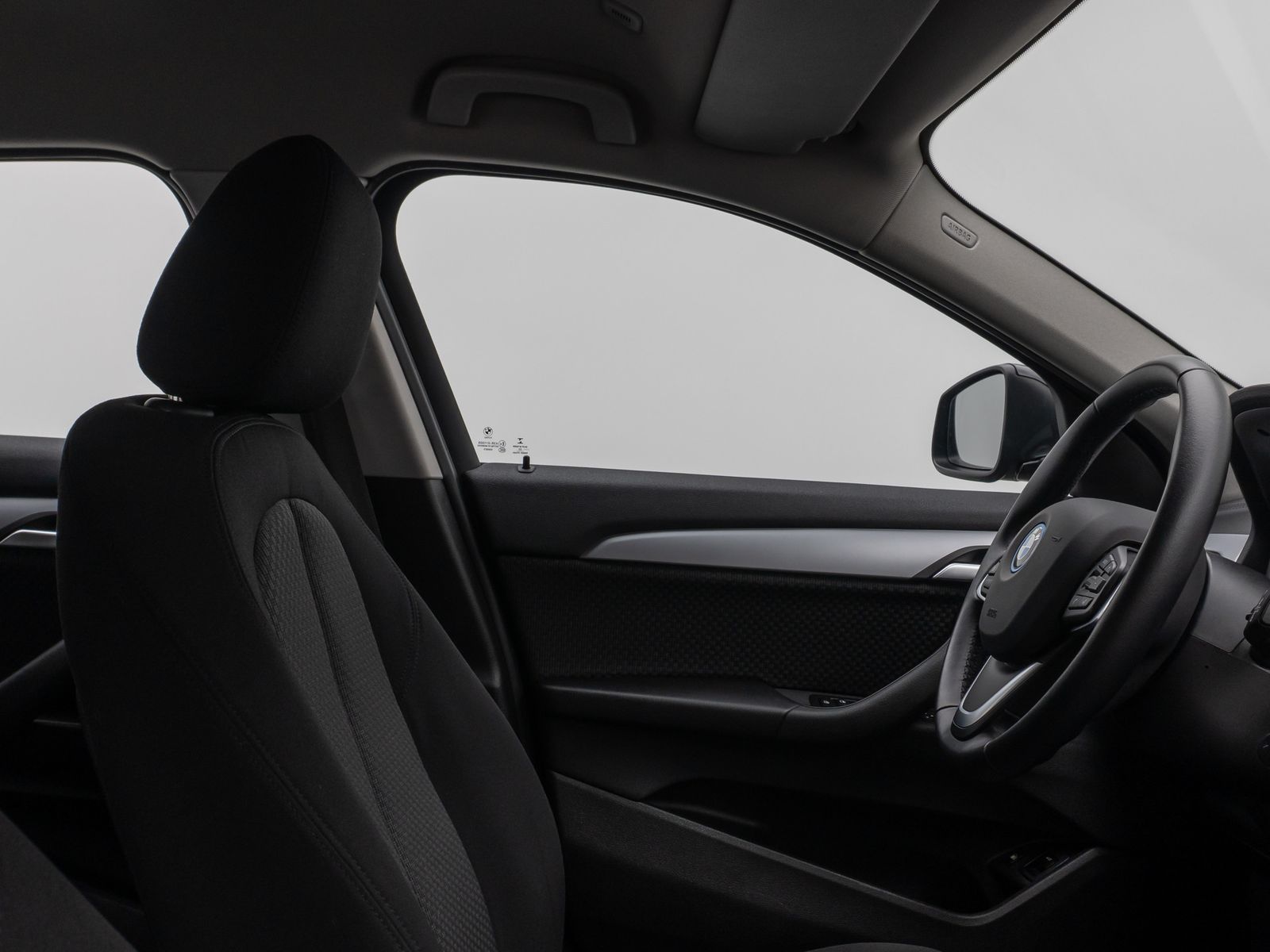 Fahrzeugabbildung BMW X2 xD25e Kamera DAB Lordos LED Geschwindigkeitsr