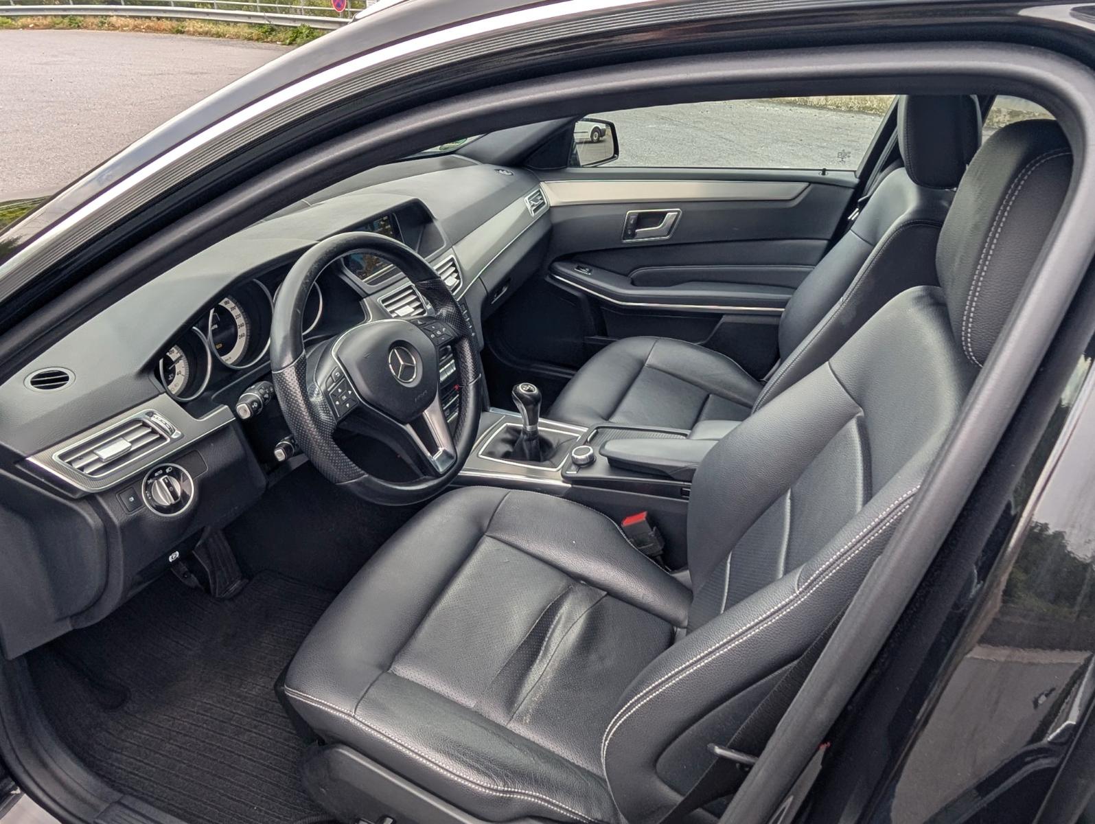 Mercedes-Benz E220 BlueTEC T Avantgarde AHK TÜV 
