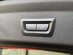 Fahrzeugabbildung BMW 120d M Sport -- AHK/ InnovationsPaket/ 360°