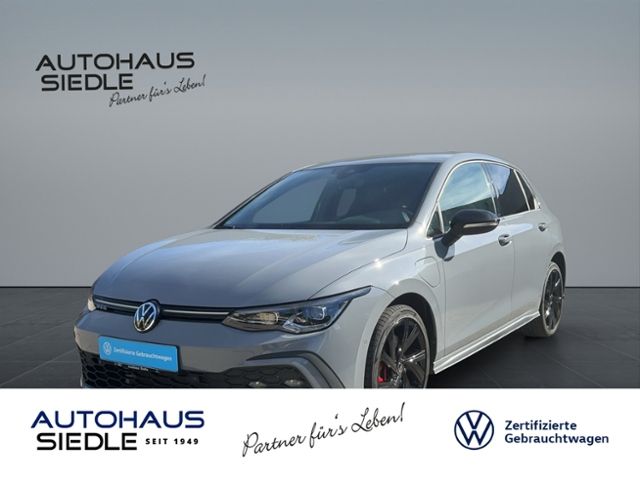 Volkswagen Golf VIII GTE foto 1