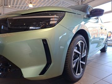 Bild 7 Opel Corsa F YES Digitales Cockpit LED Apple CarPlay