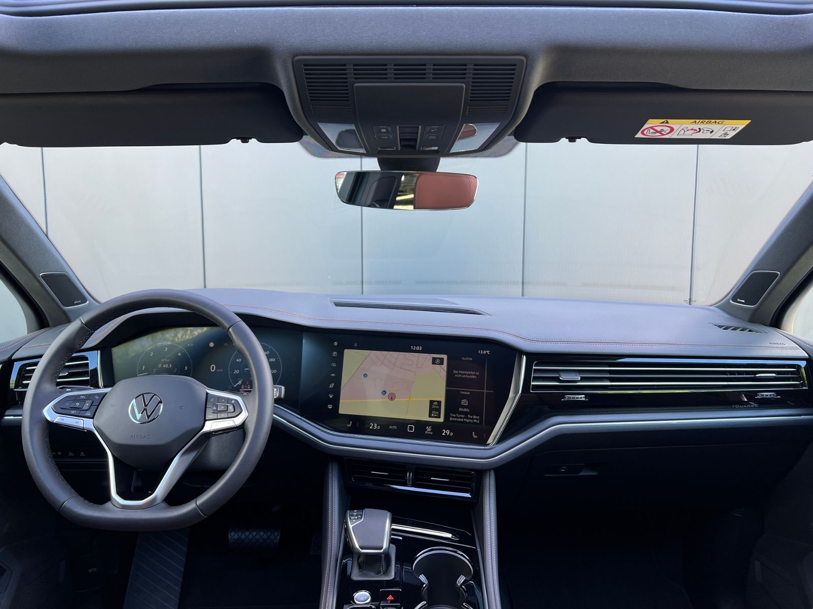 Fahrzeugabbildung Volkswagen Touareg Elegance 3.0 TDI 4MOTION *AHK, Pano, Dyn